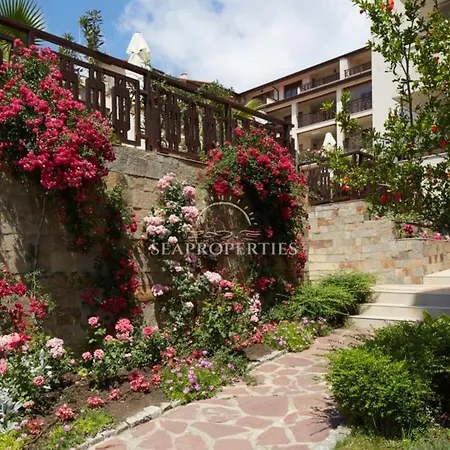 - Sonnenstrand Apartment
